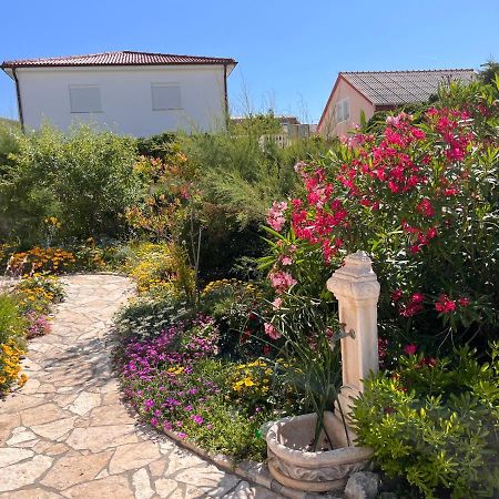 Apartments Jasna Ražanac Екстериор снимка